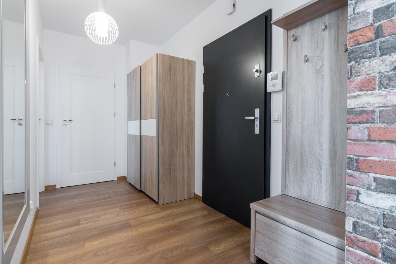 Wawrzynca Apartment With Parking Krasków Eksteriør bilde
